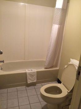 Hospitality Inn Bowmansville 외부 사진