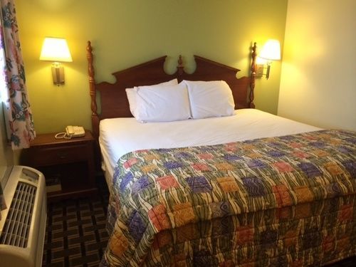 Hospitality Inn Bowmansville 외부 사진